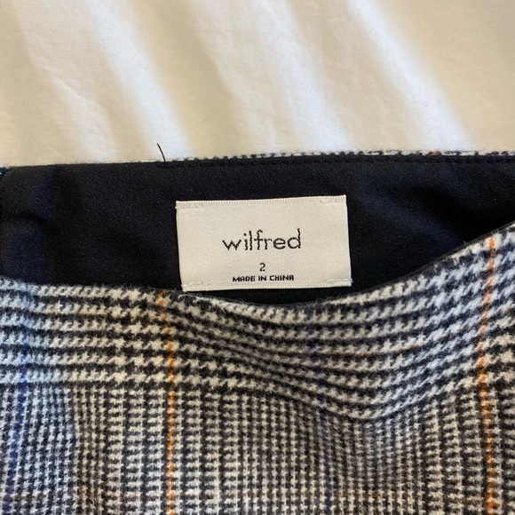 ARITZIA Renée Wool Skirt - BNWT - Picture 3 of 3